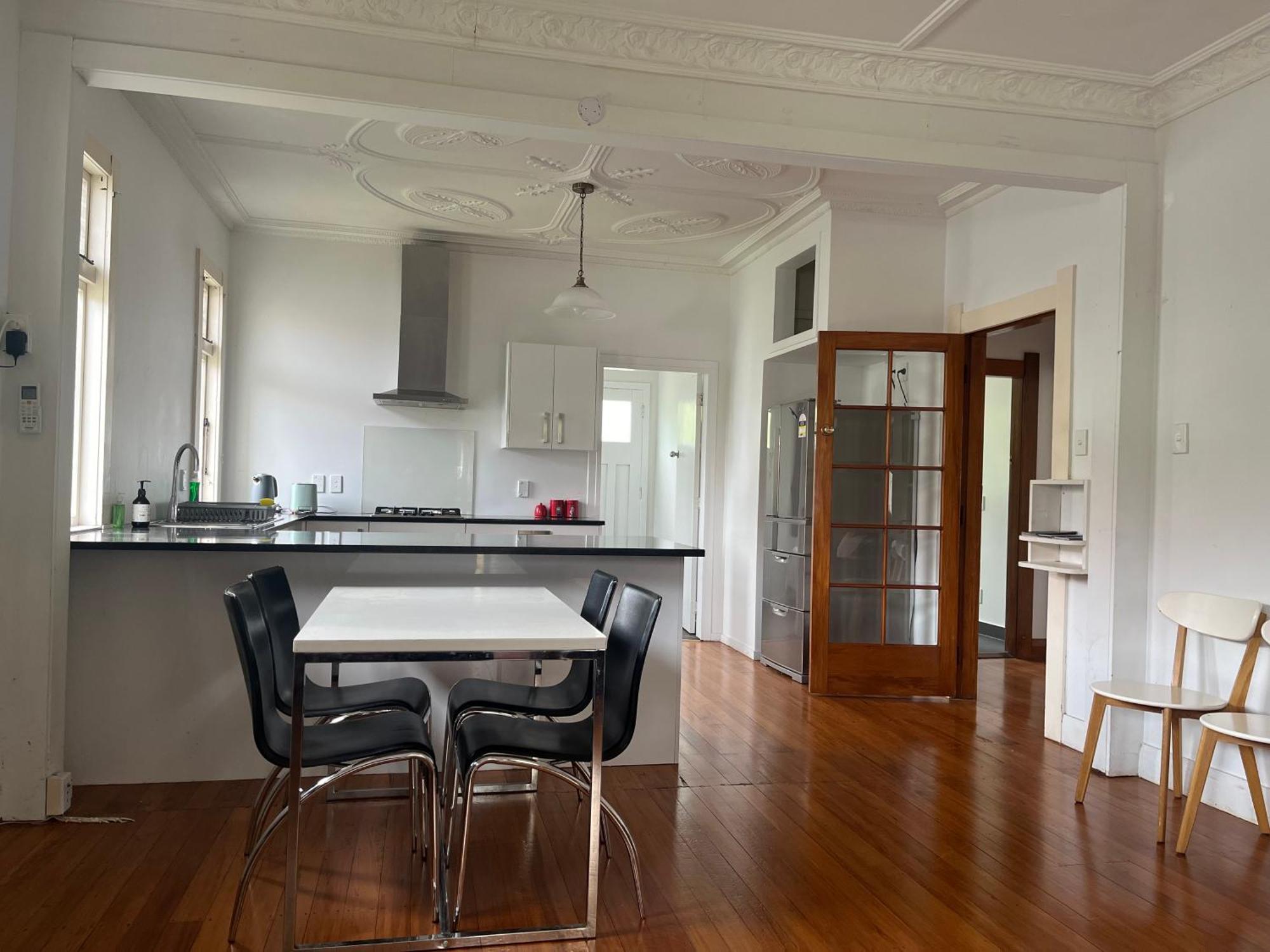 Spacious Retreat Near Ferry & Mall Wellington Bagian luar foto